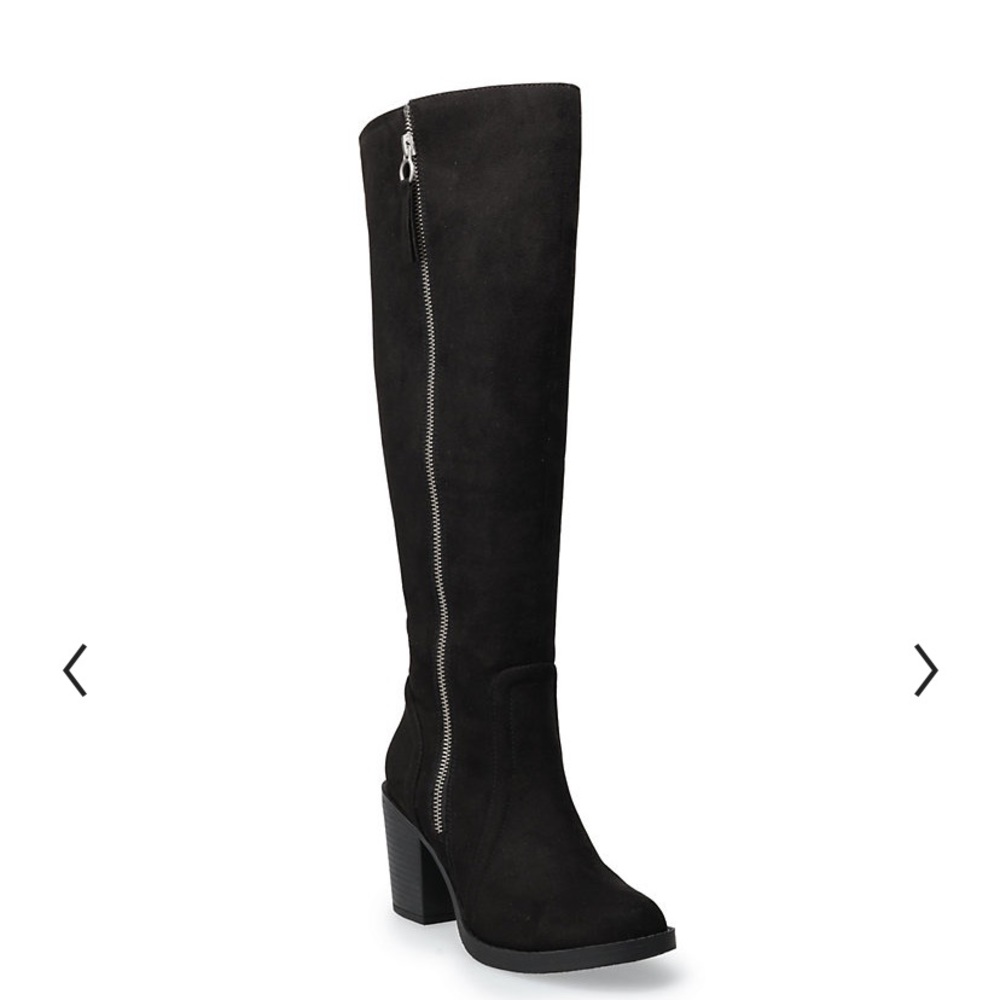 Knee high women’s Boots